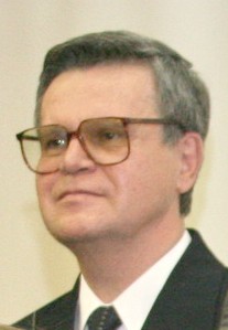 Dr. Salga Attila